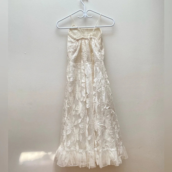 Vintage - 1980s Girl/Teen Cream Ivory Sequinned Halter Party Dress - Picture 4 of 8